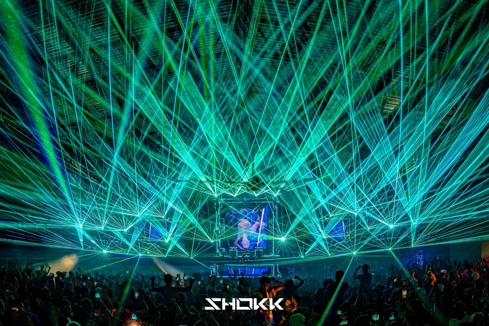 Laser canopy over the crowd